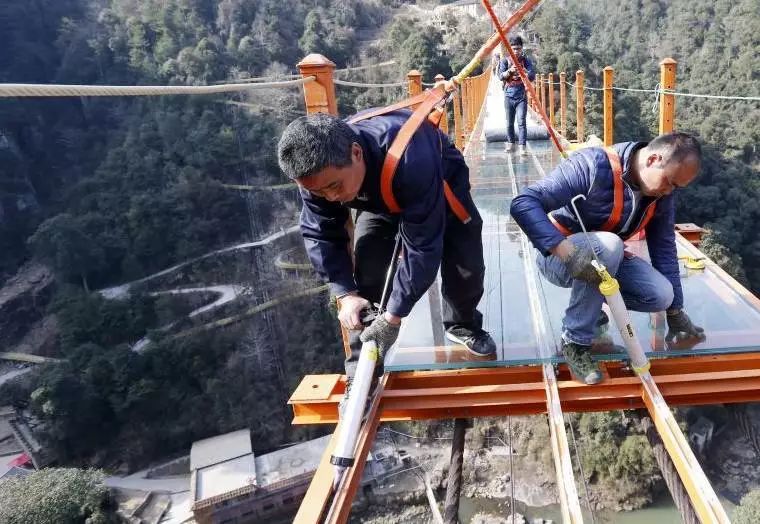 轨道悬空怎么搭接_悬空电视柜怎么做