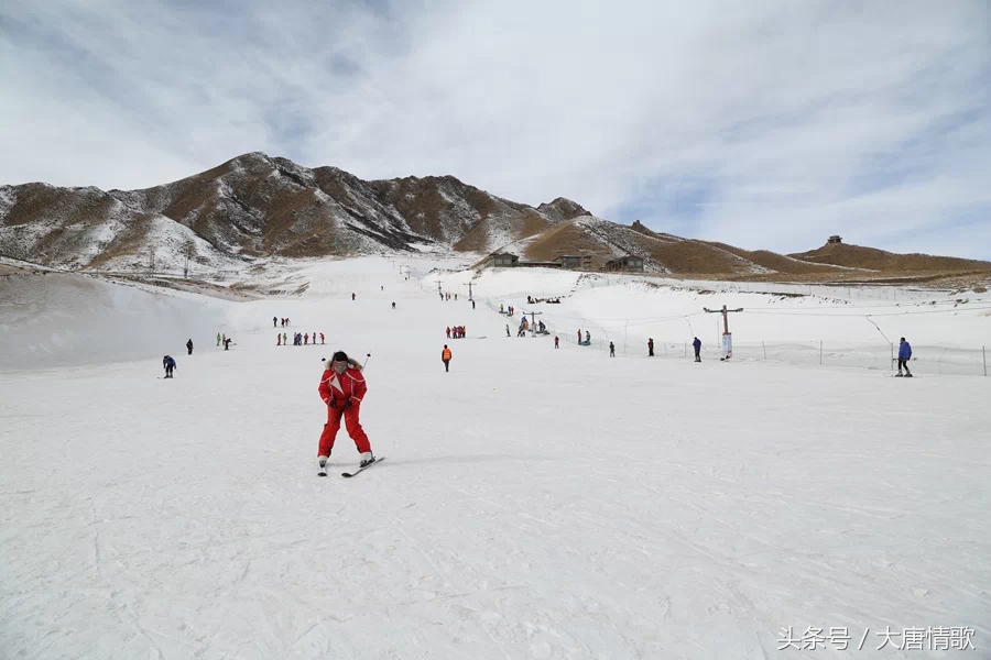 镜头记录甘肃民乐扁都口的雪摄影晨钟