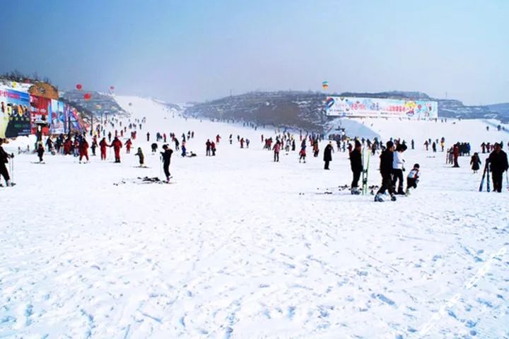 九龙滑雪场