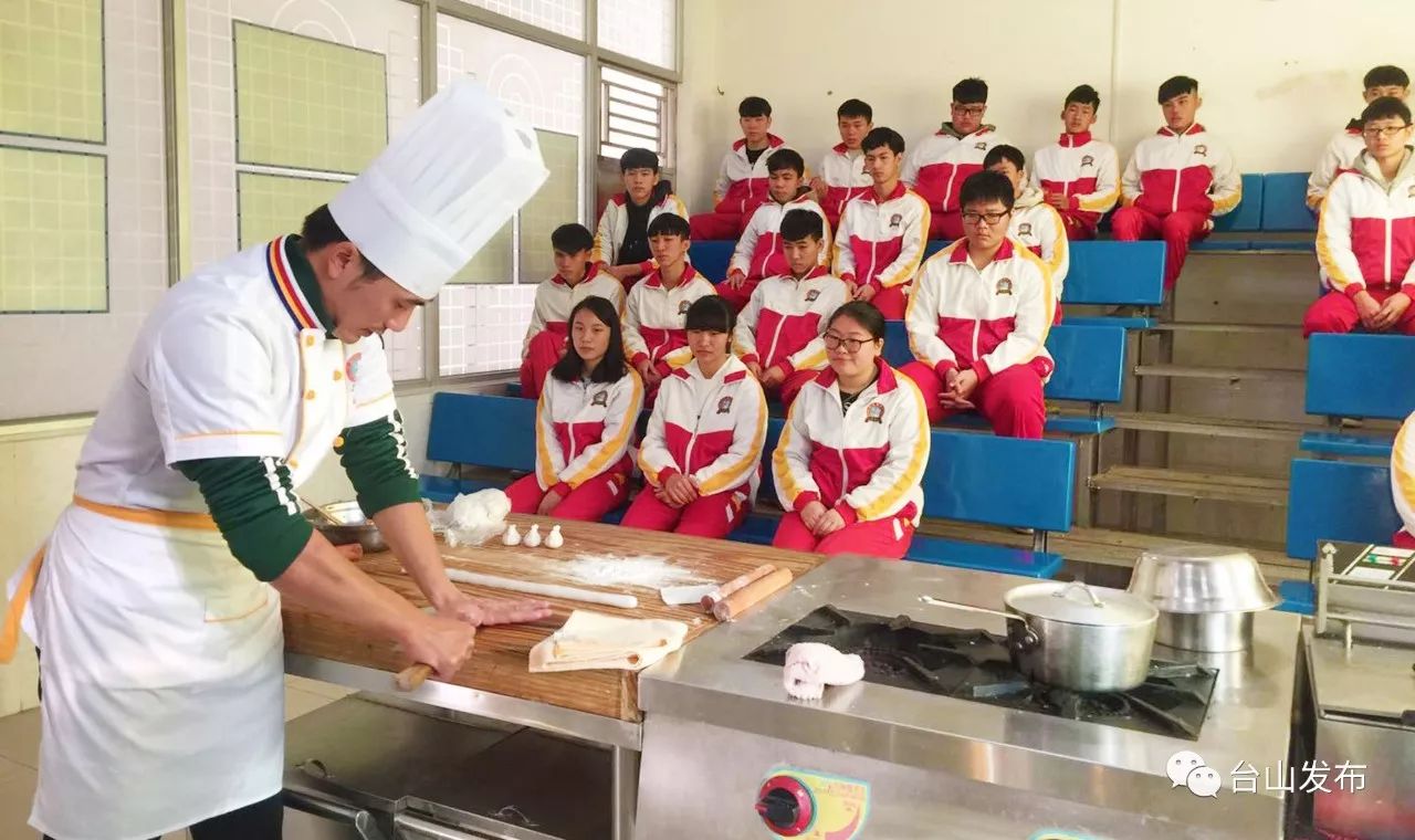厨艺学校传承广东饮食文化打造厨艺技能人才