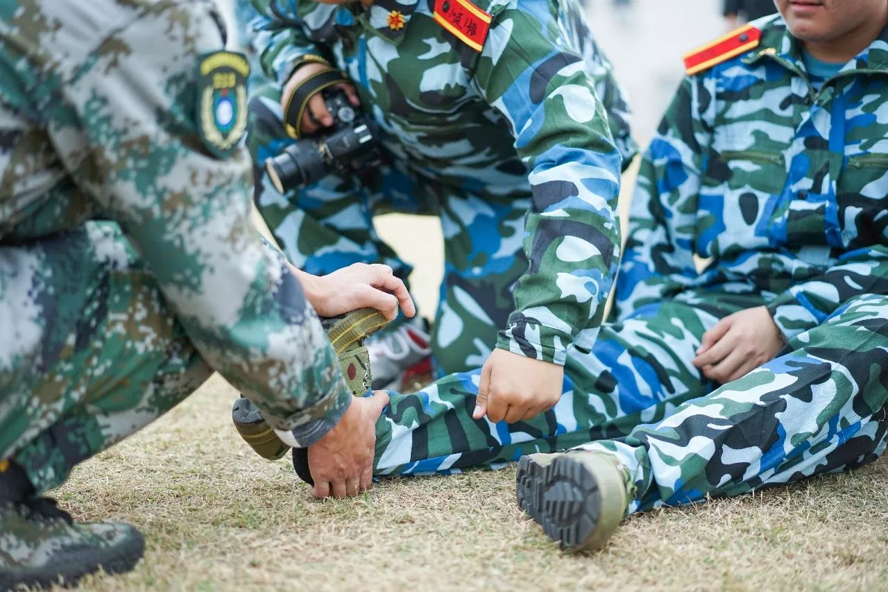 当兵的人怎么样穿搭_当兵的人图片