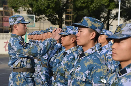 东海舰队:新兵下连啦!"小老虎"正式上岗"