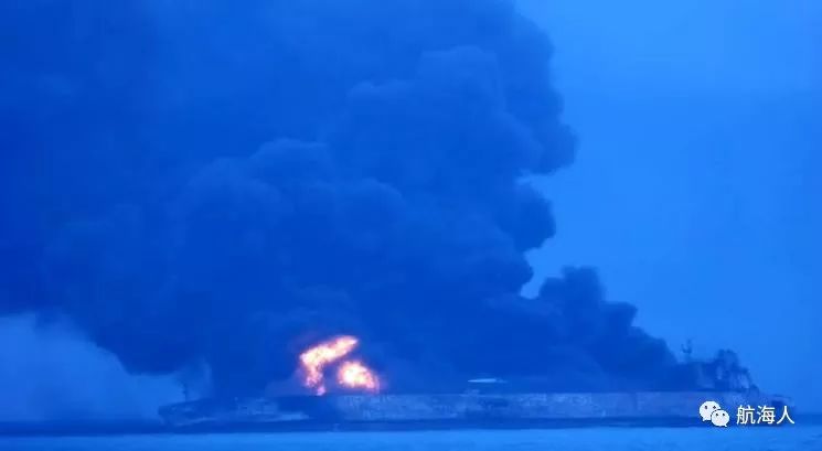 【头条】外交部：中国高度重视东海海域船只碰撞事故 多数船员失联