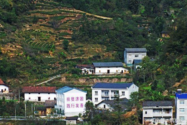 农村按人口分宅基地_农村宅基地图片(2)