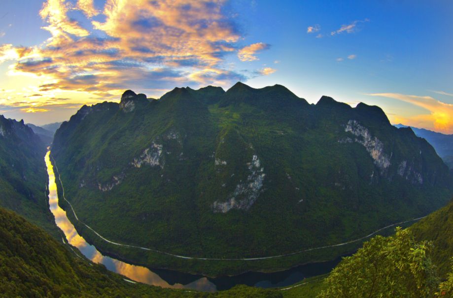 (龙滩大峡谷景区)