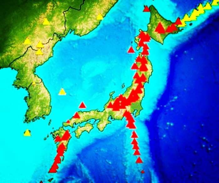 美预测日本将会滑落马里亚纳大海沟, 位于地震带上的日本真的会有这样