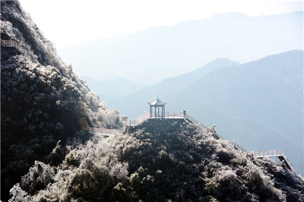 航拍广东金子山雪景,壮观美丽不亚于东北的雪景