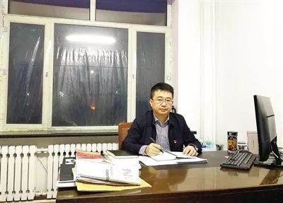 亮丽城镇建设访呼伦贝尔市住房和城乡建设委员会党组书记主任梁劲松