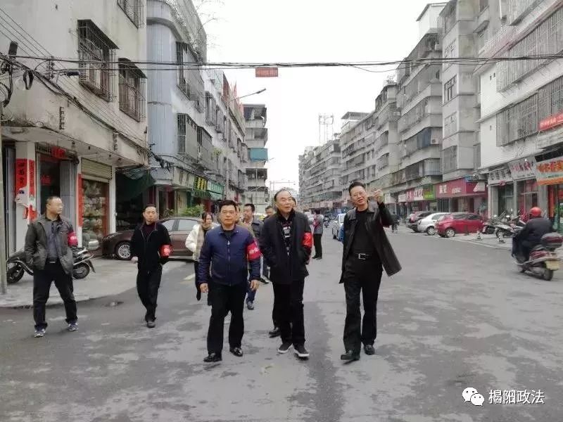 【众剑行动】三千多名"红袖章"深化平安榕城建设