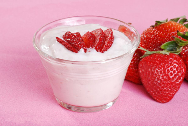 酸奶 草莓