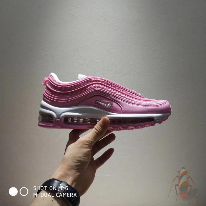 屌丝也可以穿上？中国有嘻哈吴亦凡同款AIRMAX97子弹头