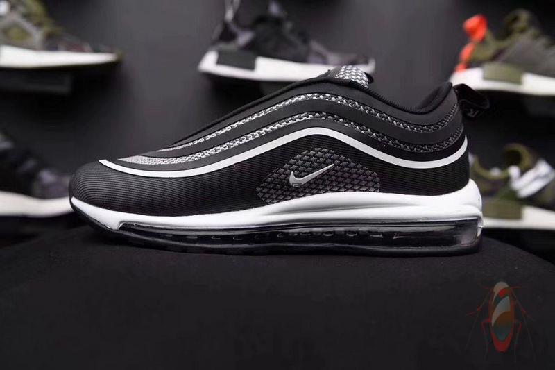 屌丝也可以穿上？中国有嘻哈吴亦凡同款AIRMAX97子弹头