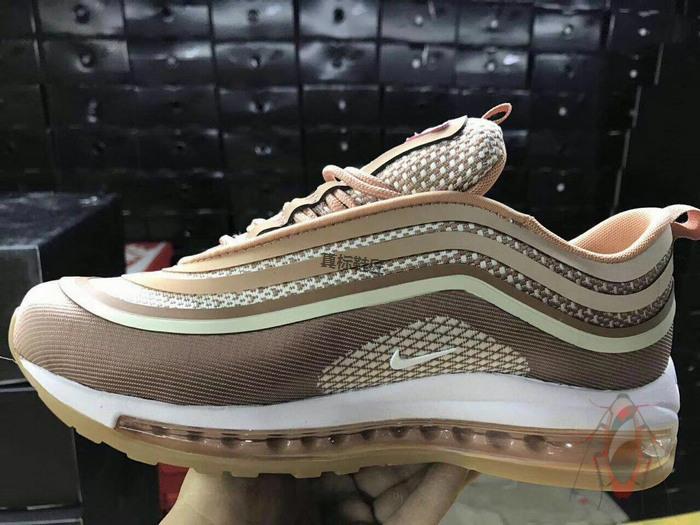 屌丝也可以穿上？中国有嘻哈吴亦凡同款AIRMAX97子弹头