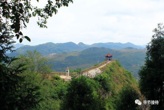 猴子岩风光吊水岩风景区金蟾山风光纳雍县城纳雍苗族·滚山珠编辑