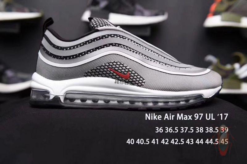 屌丝也可以穿上？中国有嘻哈吴亦凡同款AIRMAX97子弹头