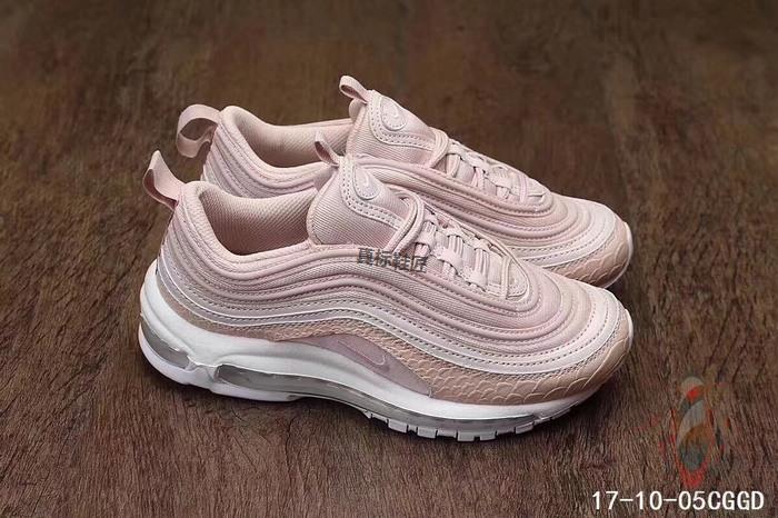 屌丝也可以穿上？中国有嘻哈吴亦凡同款AIRMAX97子弹头