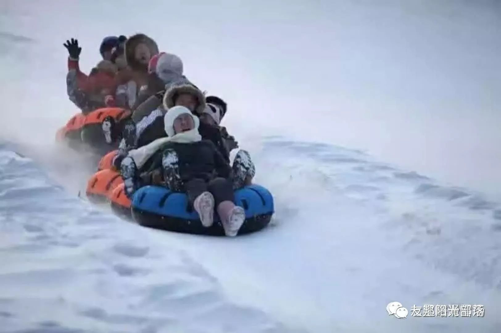 旅游 正文  指定地点集合乘车前往霍州市【七里峪滑雪场】,七里峪滑雪