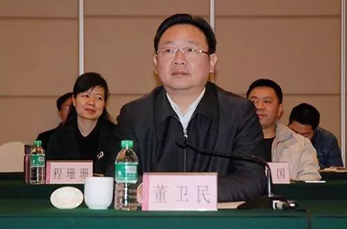 湖北省黄石市市长董卫民,副市长吴之凌,市政府秘书长许卫,市商务委