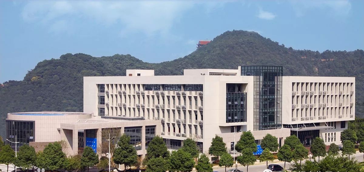 【走近国内百所大学】——重庆邮电大学