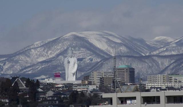 日本仙台超巨大大观音雕像!网友:仿佛异世界般的视觉冲击力!