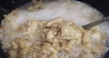 钓鱼知识:这款羊油饵料配方用来钓鲫鱼真不错