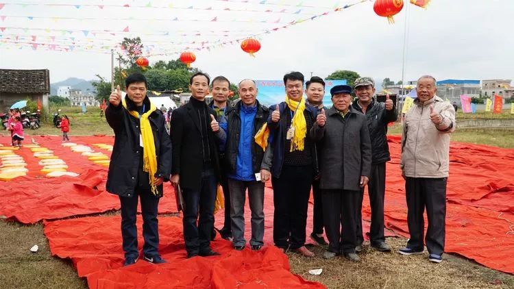 合浦县公馆镇长山张氏挥公联族祠2017冬季祭祖庆典