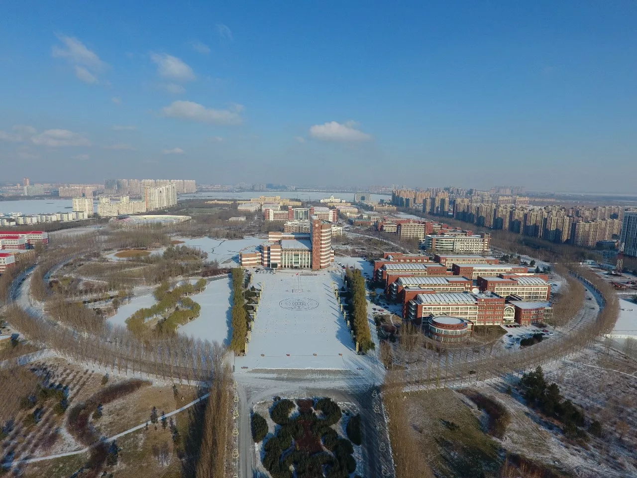 黑龙江冬季最美校园,真的很美!看看有没有你的学校(母校.