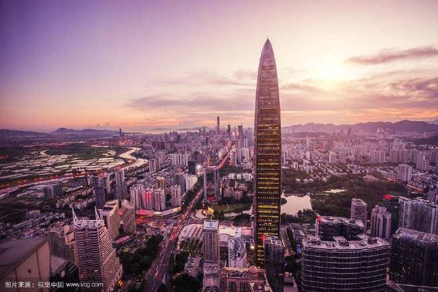 香港和深圳哪个gdp更高一点_深圳GDP首超香港跃居粤港澳大湾区第一 深圳产业经济结构解读(3)