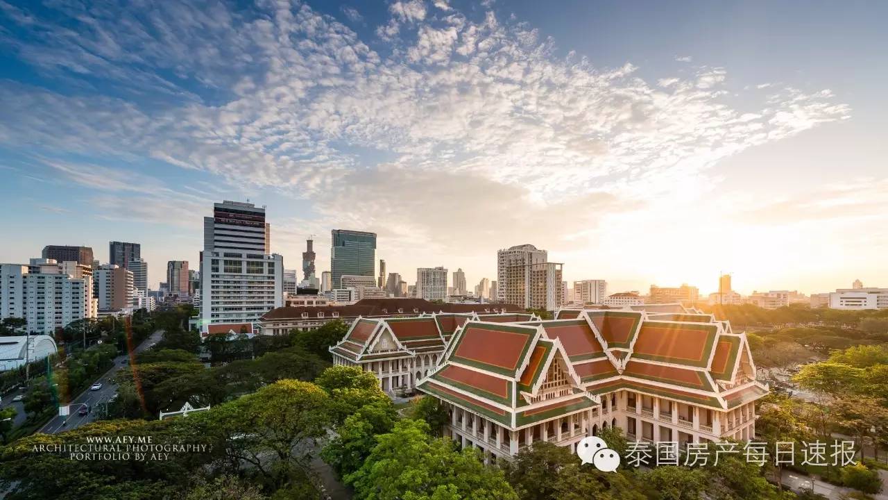 曼谷中心的中心位置——暹罗商圈 大学/学校  triamudomsuksa school