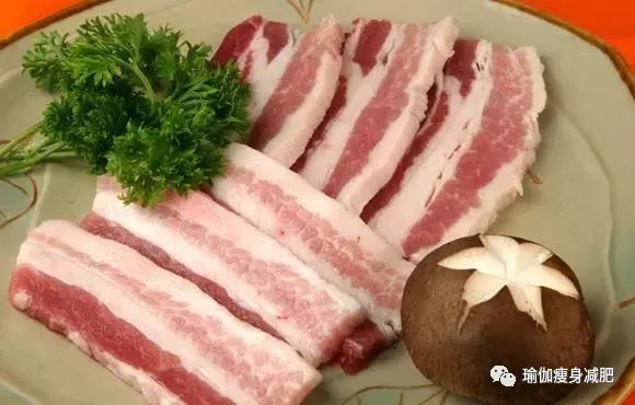 肥肉和动物内脏类食物