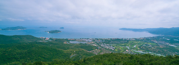 还有桥相连,看地图貌似是西洲,东洲,野猪岛.