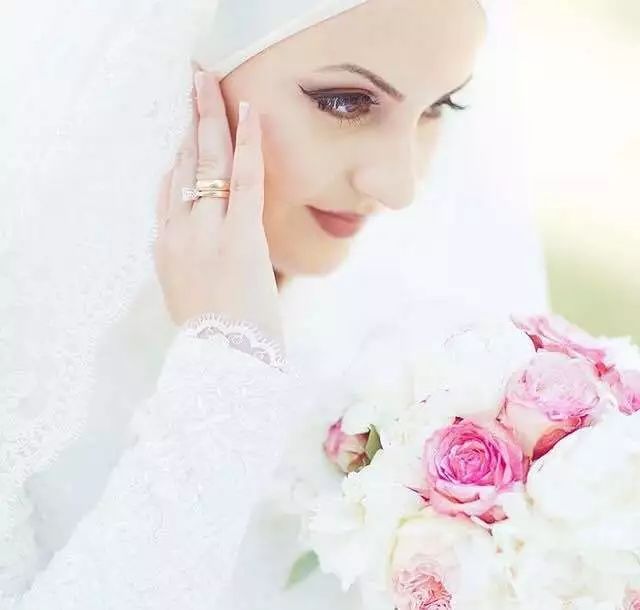 穆斯林婚纱照片