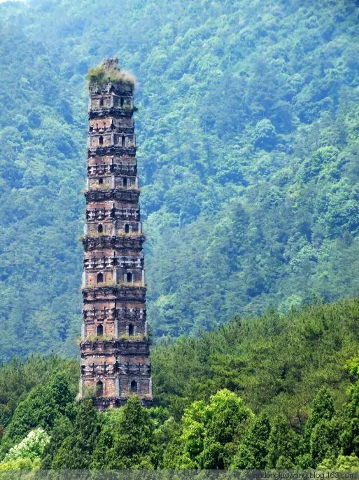 古代没水泥建筑工人用什么胶凝材料