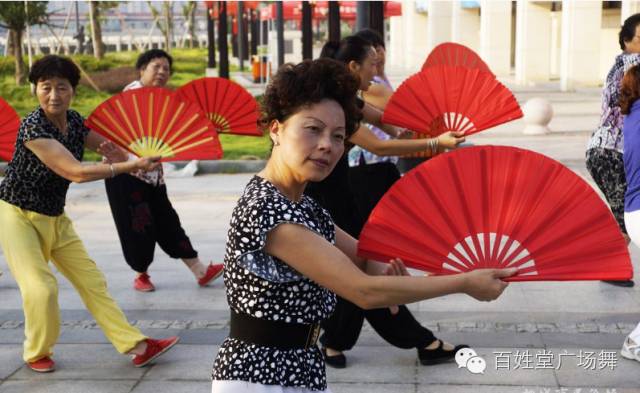 舞者说舞扇子舞的基本技巧你学会了几个