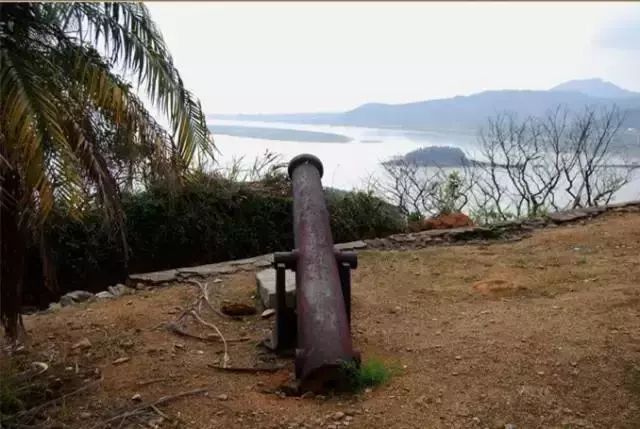 丫霸连江琯头长门炮台中国现存最古老最大的炮台