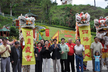 人口在100万以上的民族有_100万以上的古币图片(3)