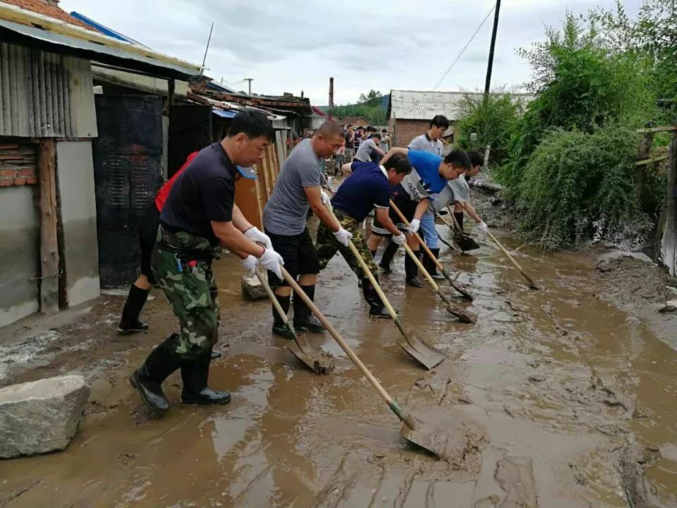 开山屯人口_开山斧