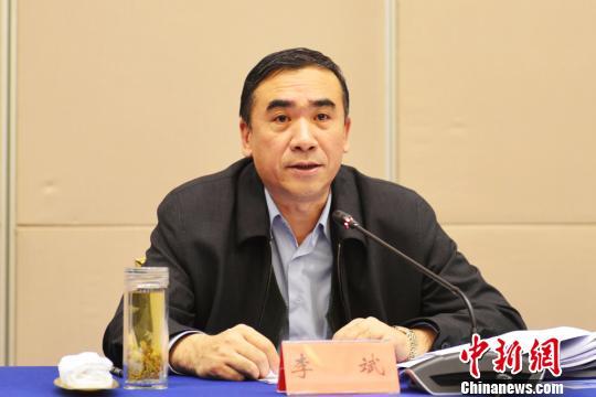 图为甘肃省副省长李斌出席会议并讲话. 南如卓玛 摄