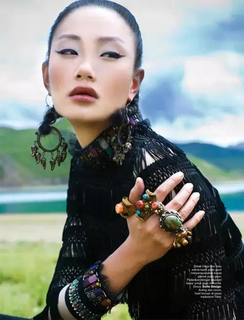 国际时尚大片里的西藏高原红竟成为达人新宠