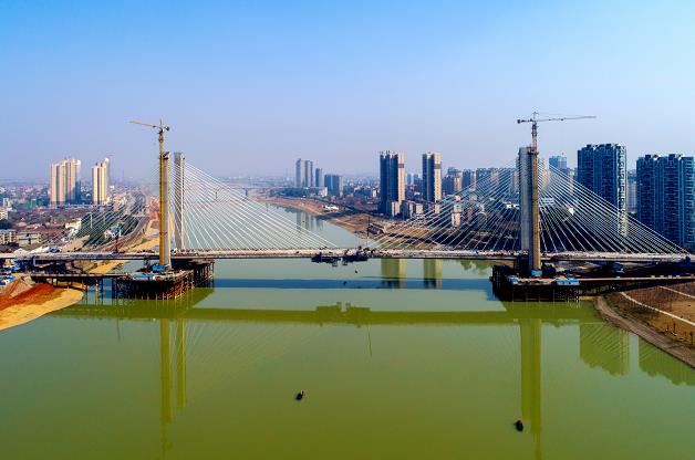 线后跨越资江的公路特大桥,同时也是益阳市规划过江的交通大动脉之一