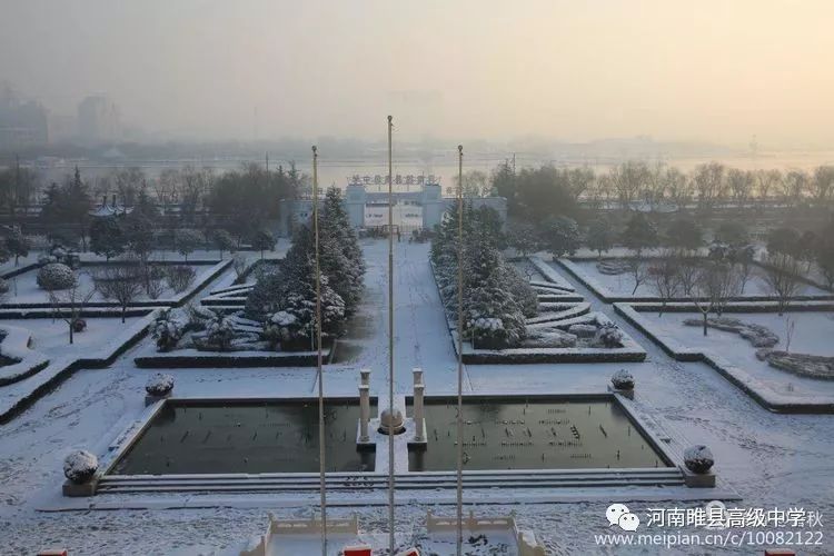 大美睢中2018年雪景