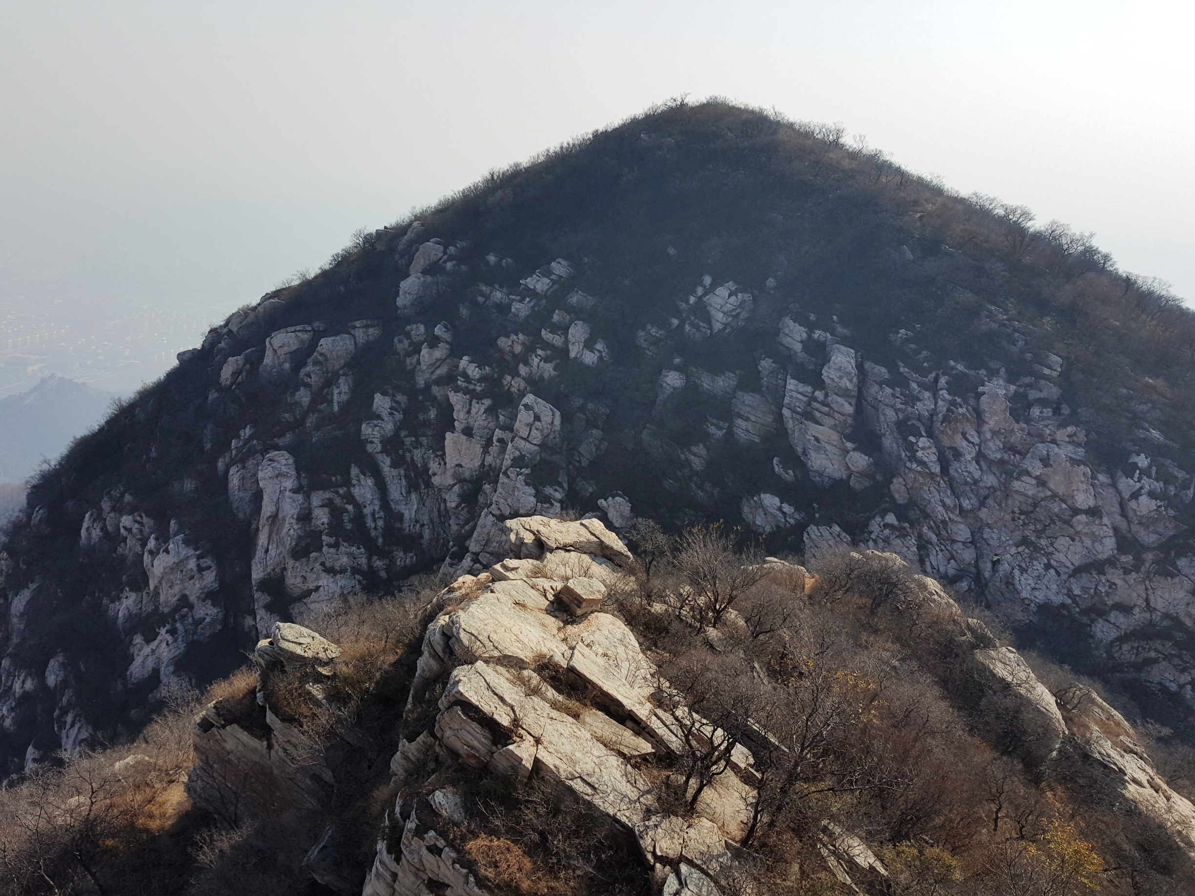 嵩山黄盖峰,鹰愁崖,卢崖瀑布穿越记实