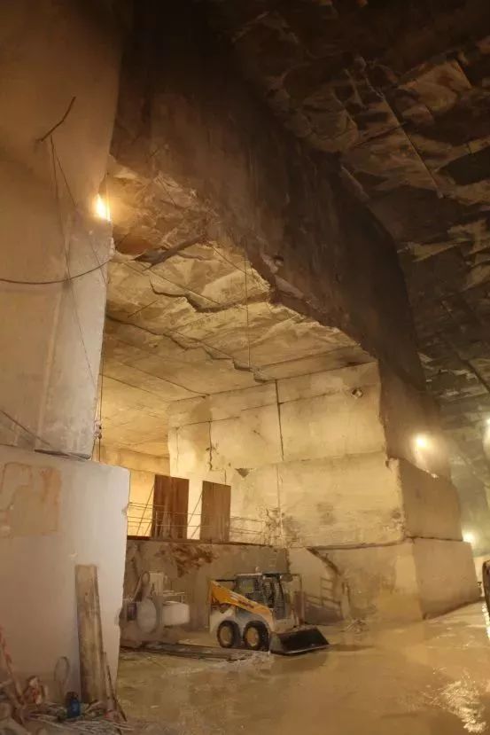 地下开采大理石矿山内部的安全矿柱