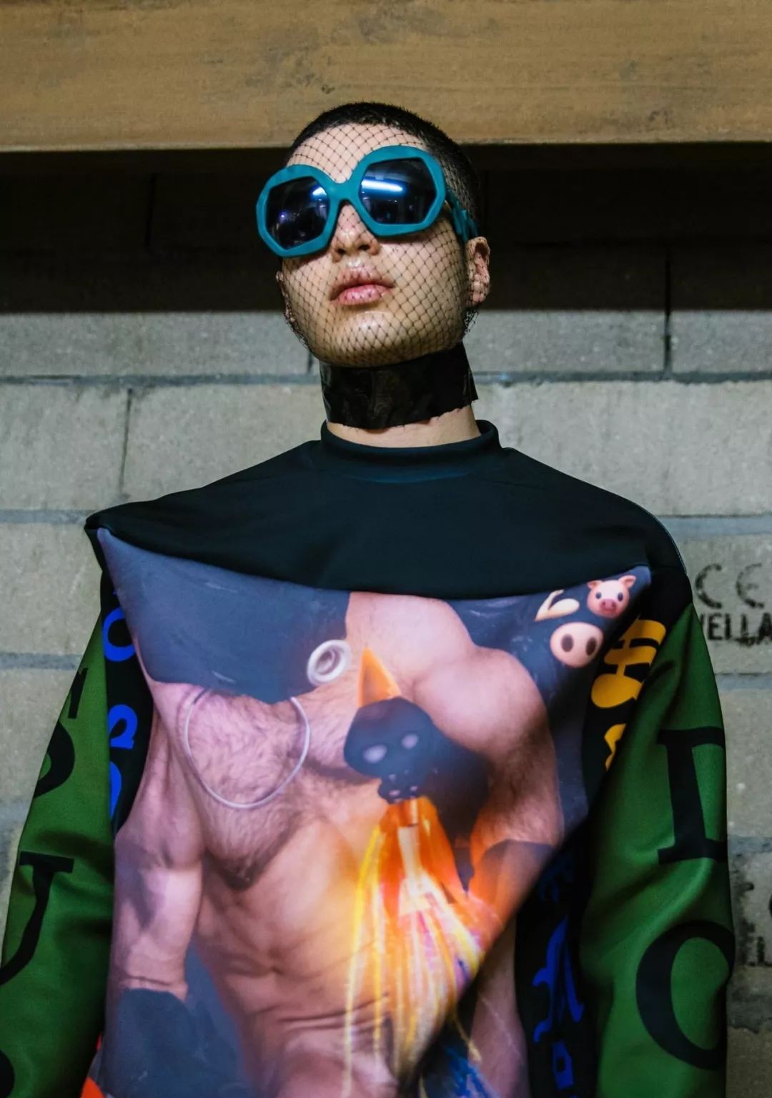 设计师walter van beirendonck说,2018秋冬男装系列是专注于恋物癖