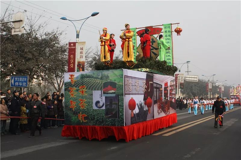 峨眉将举行闹元宵花车巡游,你有多少年没见过了?