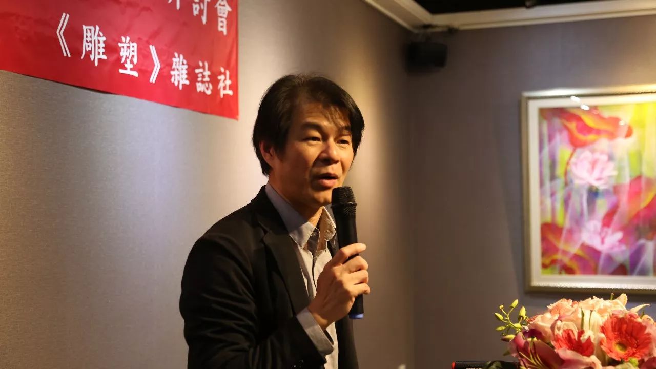 《雕塑》杂志社社长 范伟民