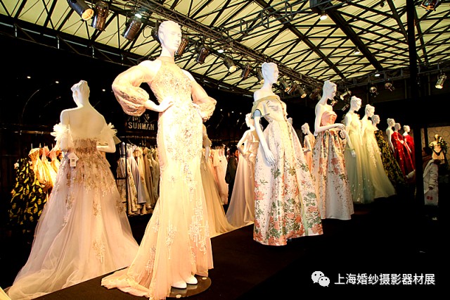 上海婚纱市场_上海夜景(2)