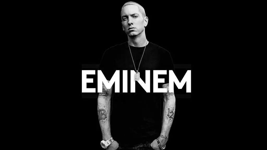 没错,他不是上帝,但他永远是rap god.