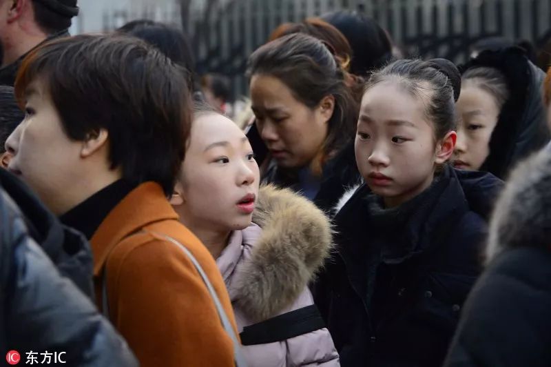 北京舞蹈学院2018年艺考开考,美少女们气质清新!