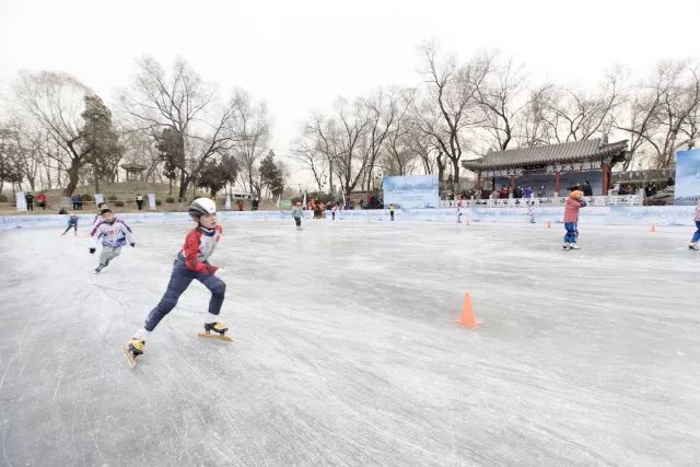 舞龙花滑冰球2018乐活青龙桥冰雪嘉年华精彩不断丨关注